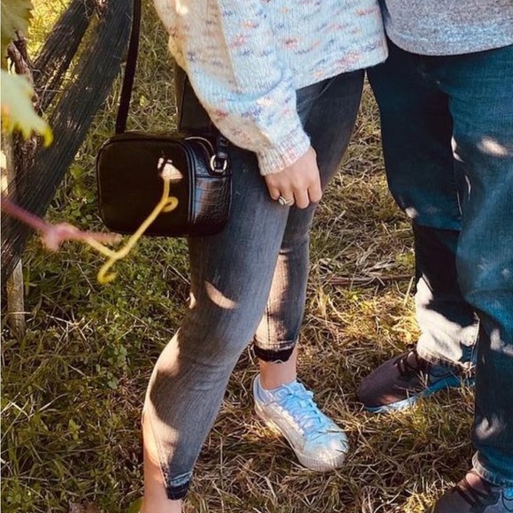 Express high waisted black denim skinny jean - Picture 3 of 3